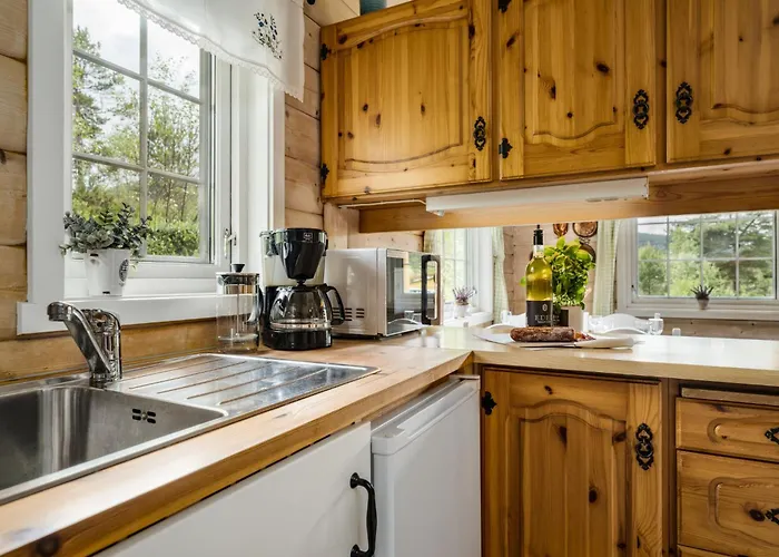 Solbakken By Interhome * Gjolanger